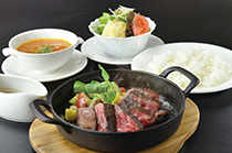 国産牛ロースステーキ 和風おろしのソースで…